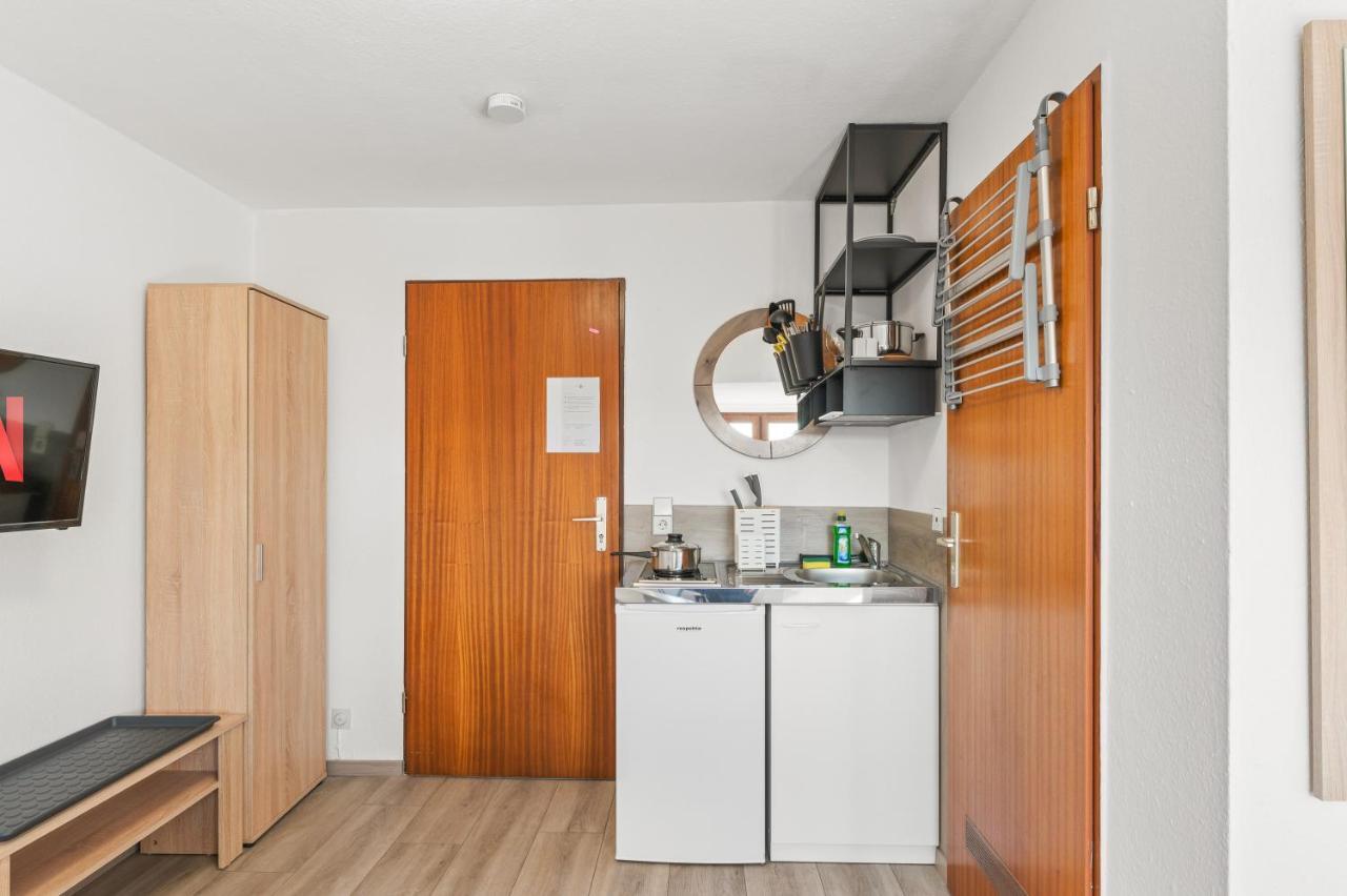 Home2Stay Apartmenthaus Heilbronn City Kitchen Parking Highspeed Wifi Washroom Extérieur photo