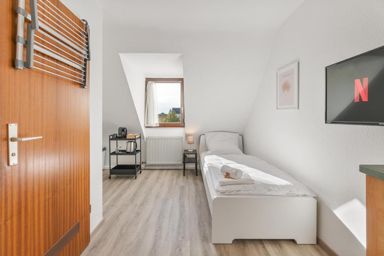 Home2Stay Apartmenthaus Heilbronn City Kitchen Parking Highspeed Wifi Washroom Extérieur photo