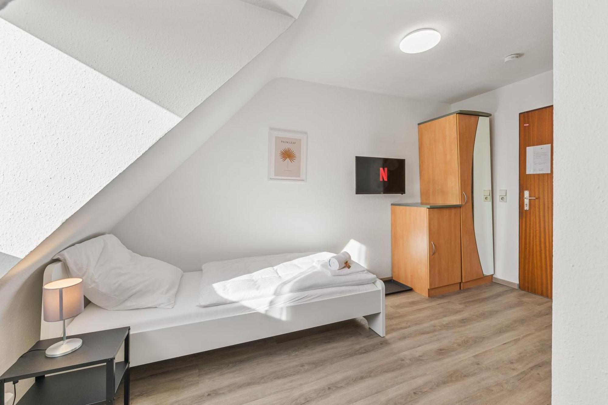 Home2Stay Apartmenthaus Heilbronn City Kitchen Parking Highspeed Wifi Washroom Extérieur photo